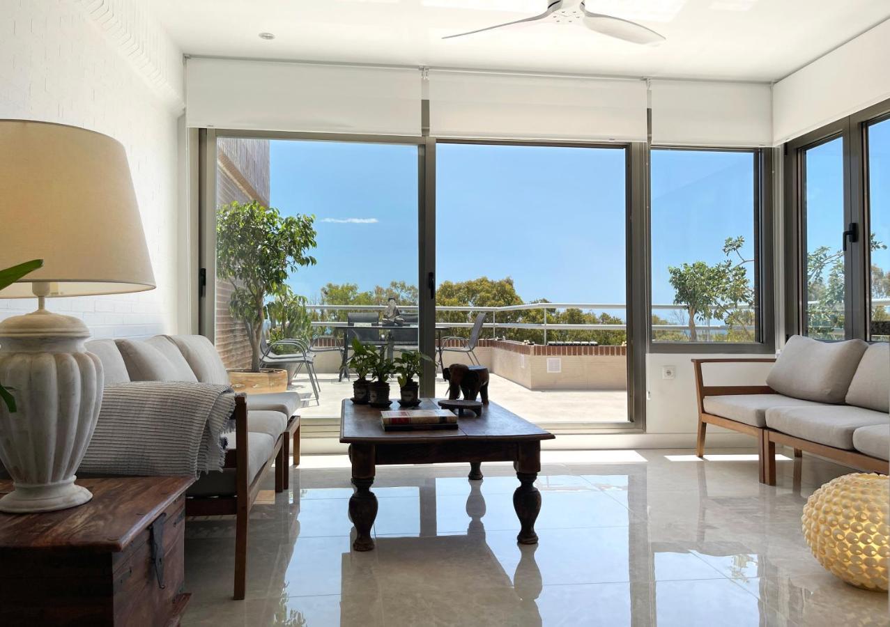 Penthouse Puerta De Pedregalejo Apartment Malaga Bagian luar foto
