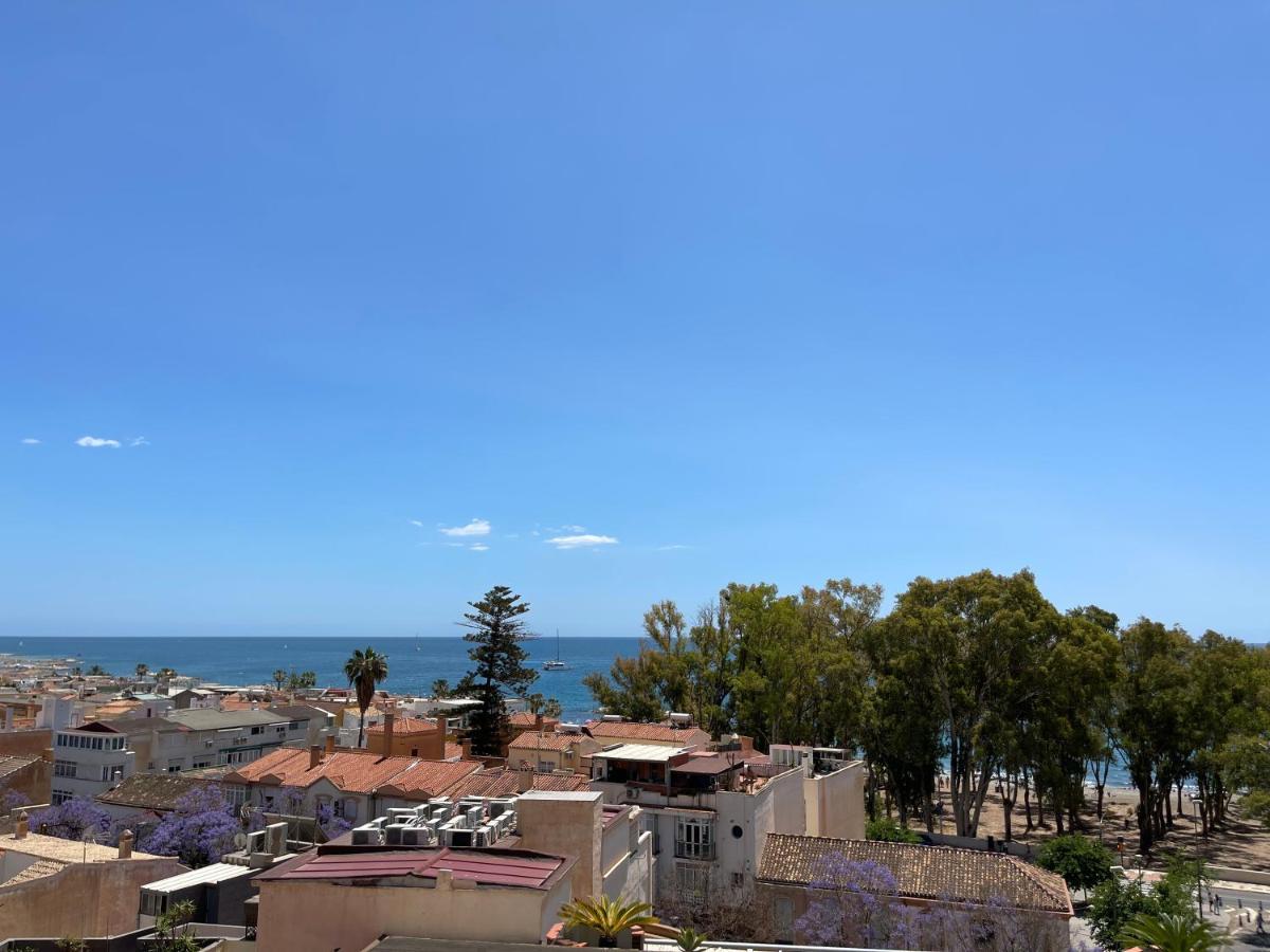 Penthouse Puerta De Pedregalejo Apartment Malaga Bagian luar foto