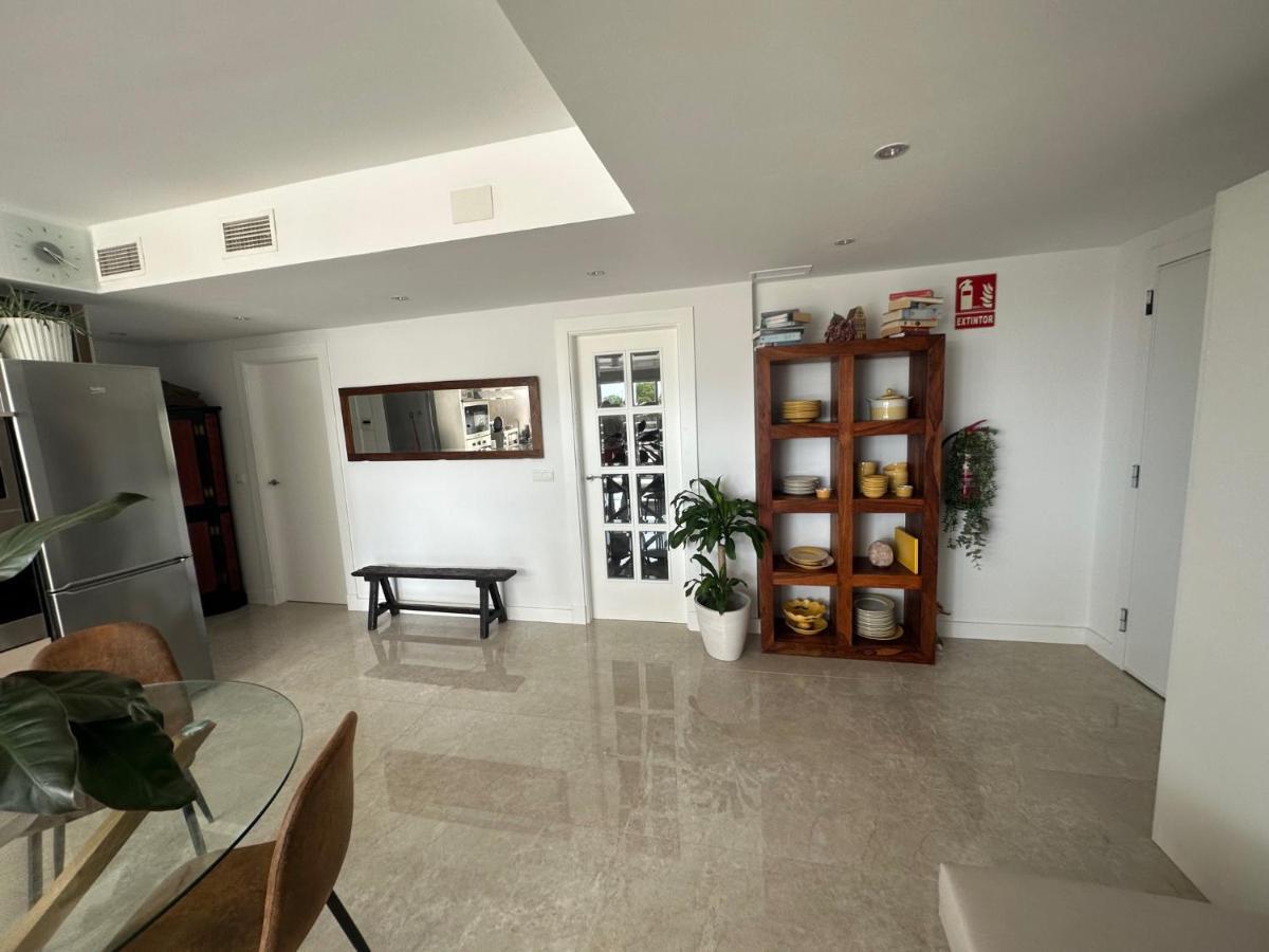 Penthouse Puerta De Pedregalejo Apartment Malaga Bagian luar foto